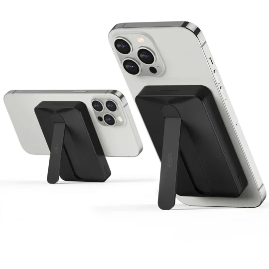 ESR Kickstand Wireless Power Bank 10000mAh MagSafe Compatible HaloLock Magnetic Charging Pakistan